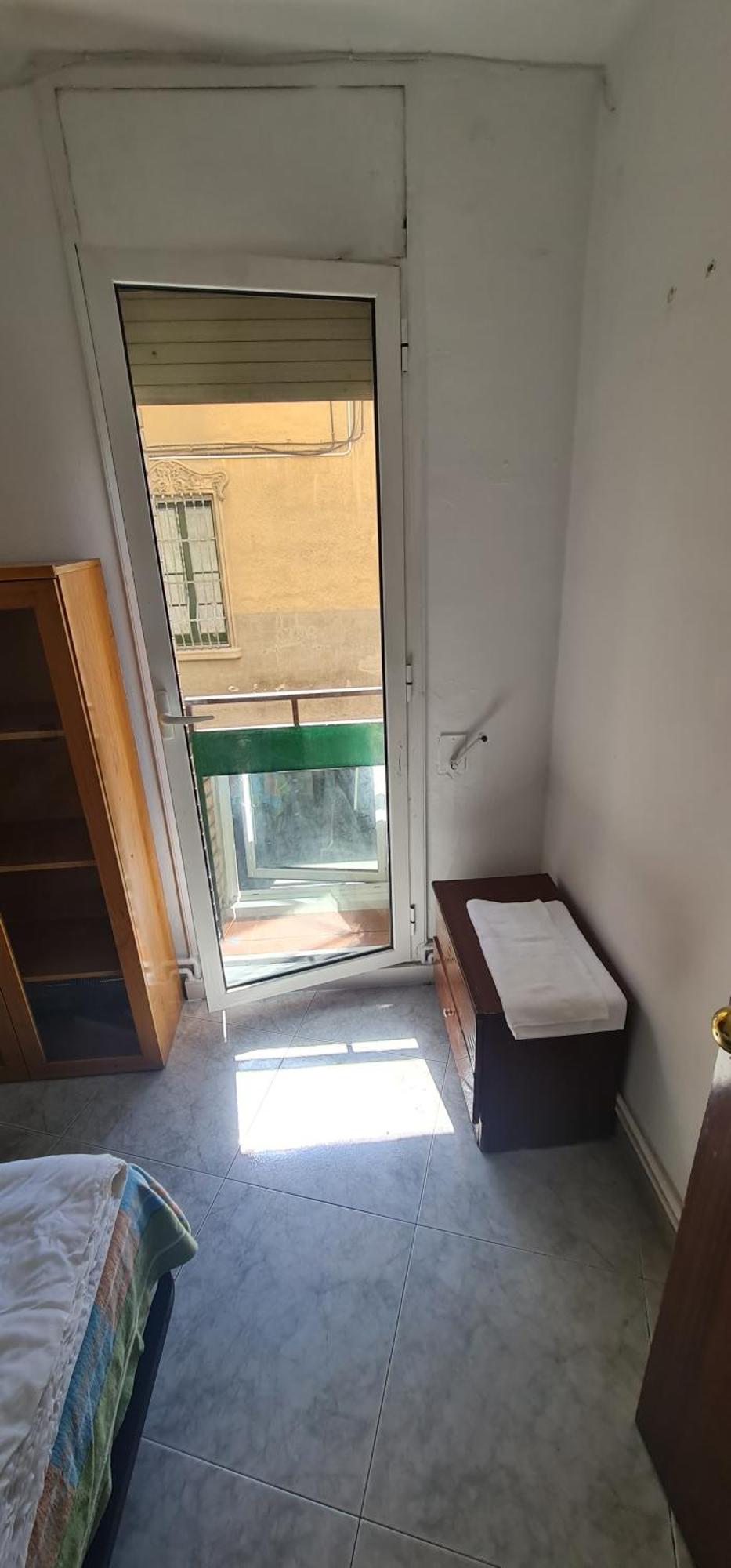 Sunny Room In A Shared Apartment In 鲁维 外观 照片